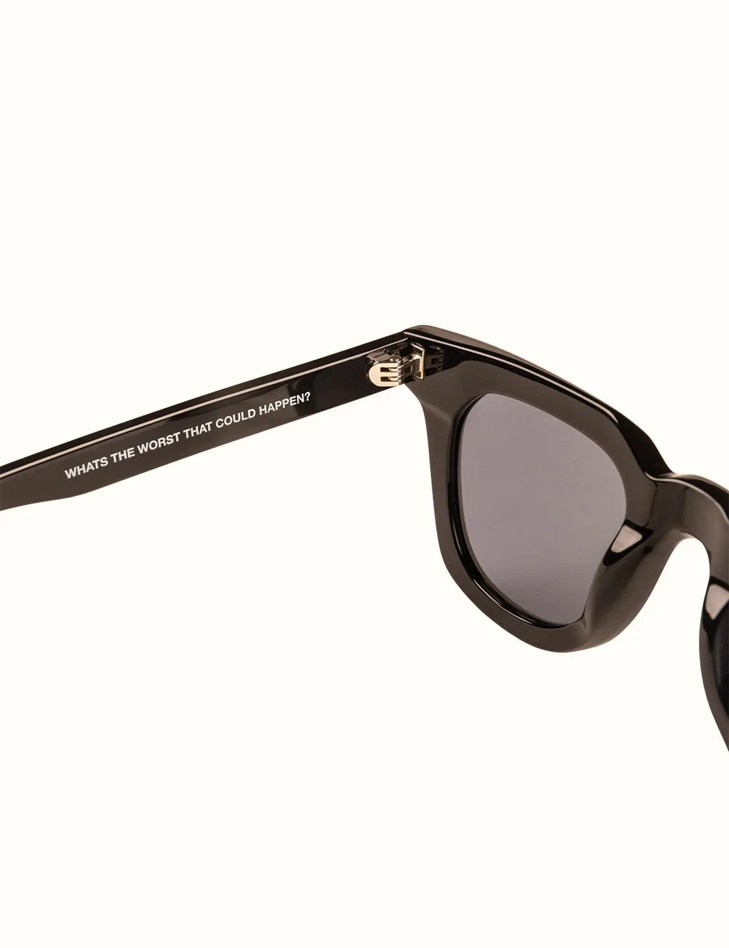 Leisure Unisex Sunglasses - Black / Grey